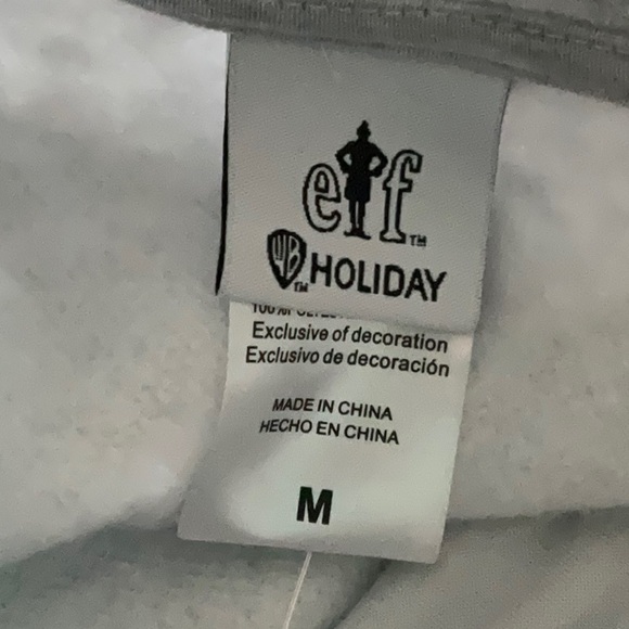 Elf Merry Christmas LIGHT-UP Graphic Sweatshirt. UNISEX, SIZE MEDIUM, P2P 21.5” - Picture 4 of 4